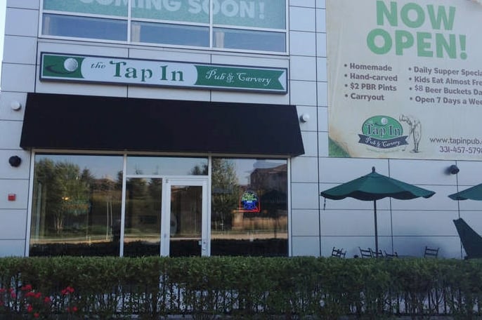 GOLF SCORES HIGH WITH GOOD FOOD